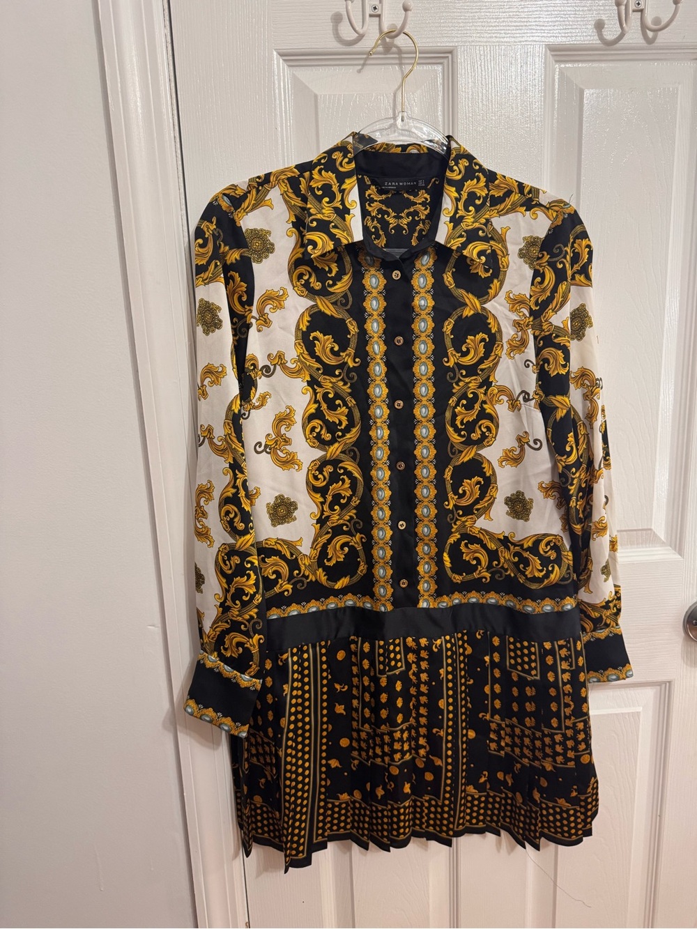 Baroque Print Long Sleeve Tunic dress - Black, White & Gold